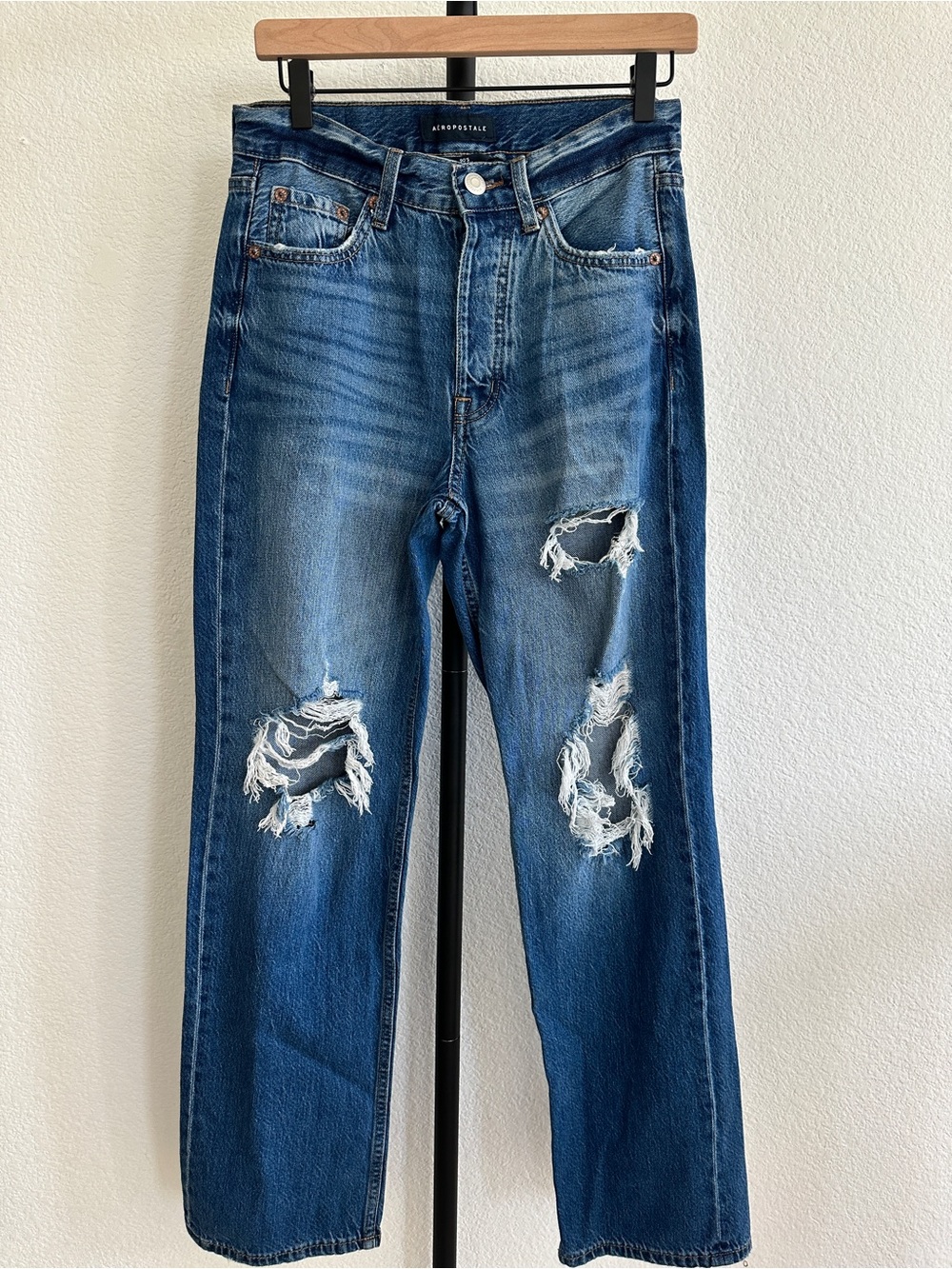 Aeropostale 90’s Baggy Distressed Button Fly Jeans Size 2